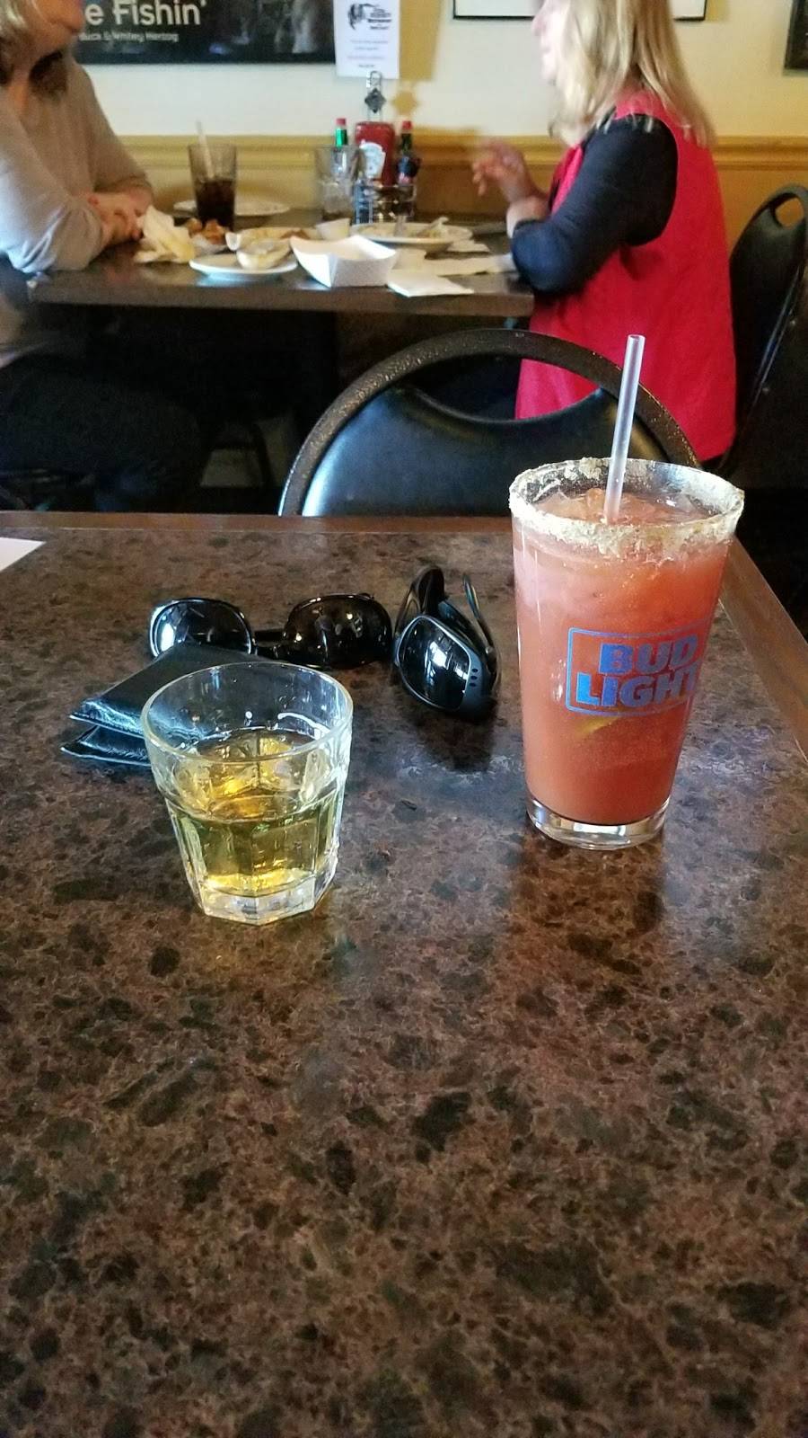 Poor Richards | restaurant | 960 Brookwood Center, Fenton, MO 63026, USA | 6363493438 OR +1 636-349-3438