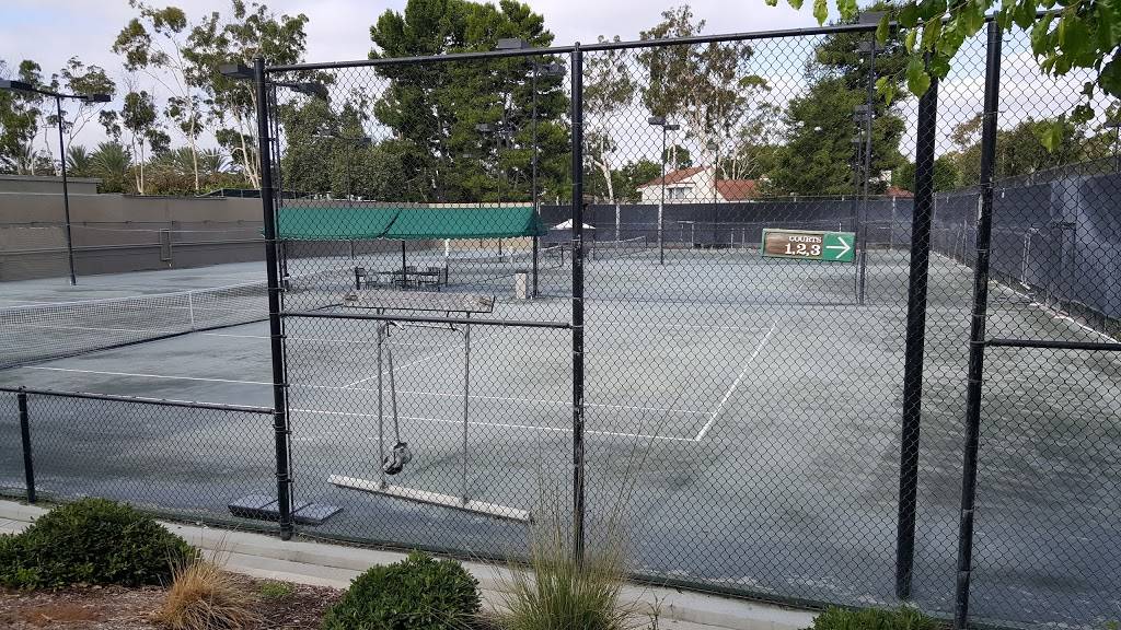 Racquet Club of Irvine | restaurant | 5 Ethel Coplen Way, Irvine, CA 92612, USA | 9497863000 OR +1 949-786-3000