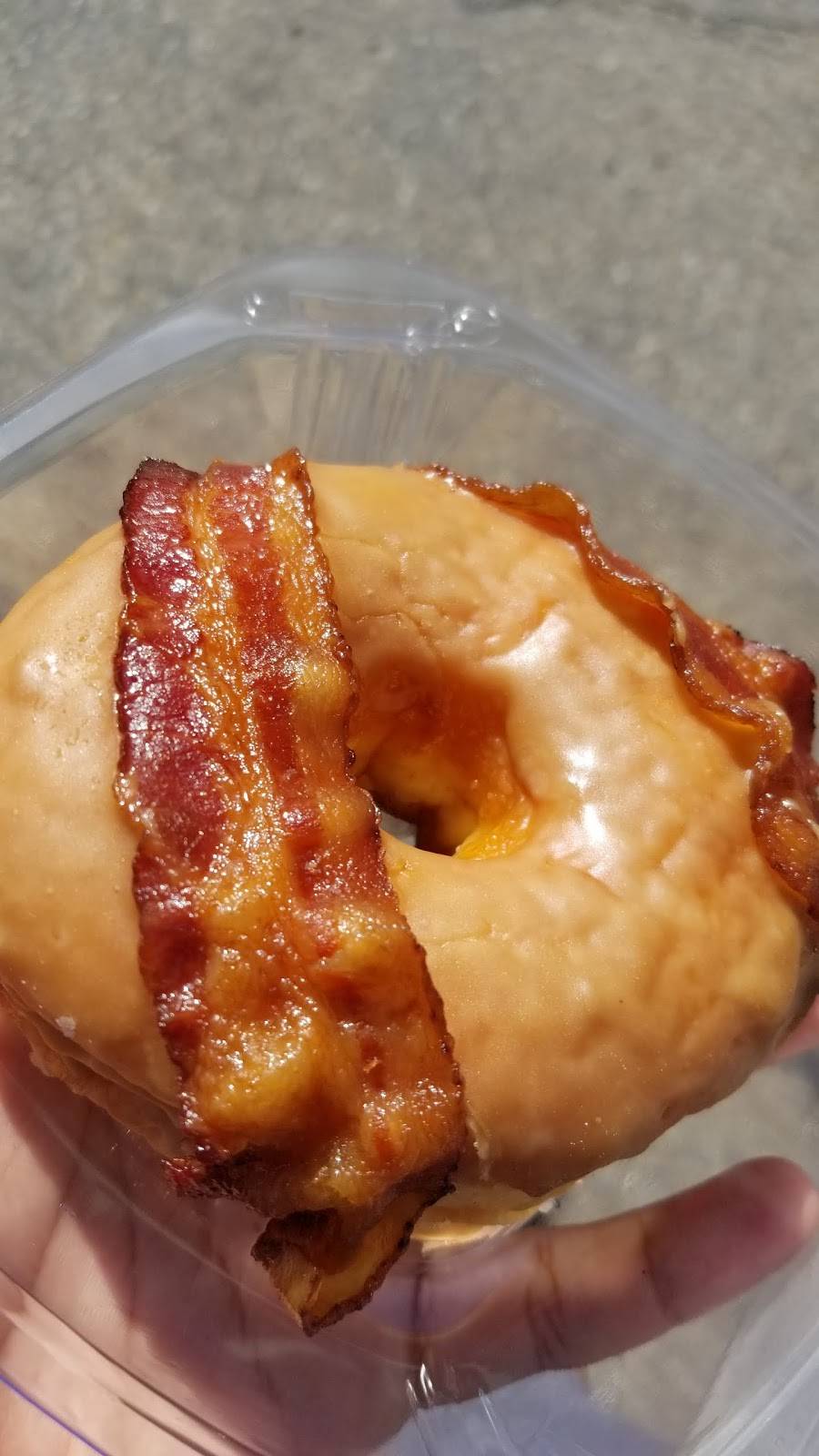 Spudnuts Donuts | bakery | 3810 W Channel Islands Blvd #b, Oxnard, CA 93035, USA | 8059847664 OR +1 805-984-7664