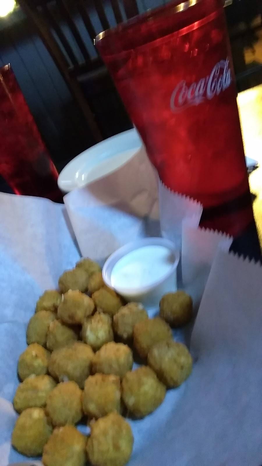 Silos | restaurant | 4 W Main St, Treynor, IA 51575, USA | 7124871311 OR +1 712-487-1311