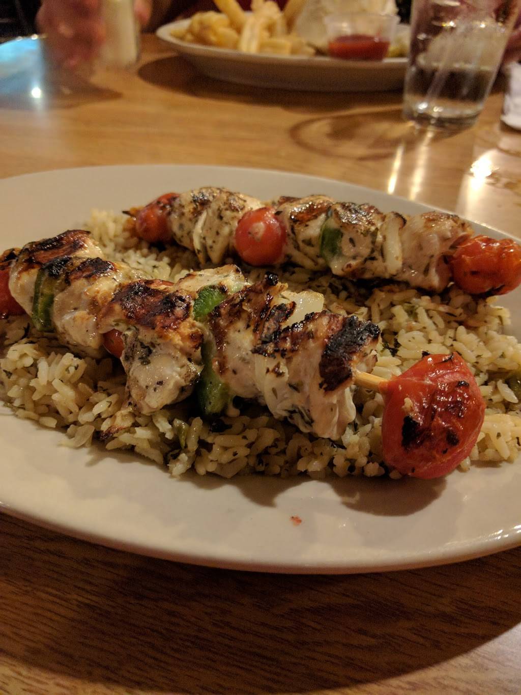 Thanos Family Restaurant | restaurant | 71 5th St SE, Barberton, OH 44203, USA | 3308611300 OR +1 330-861-1300