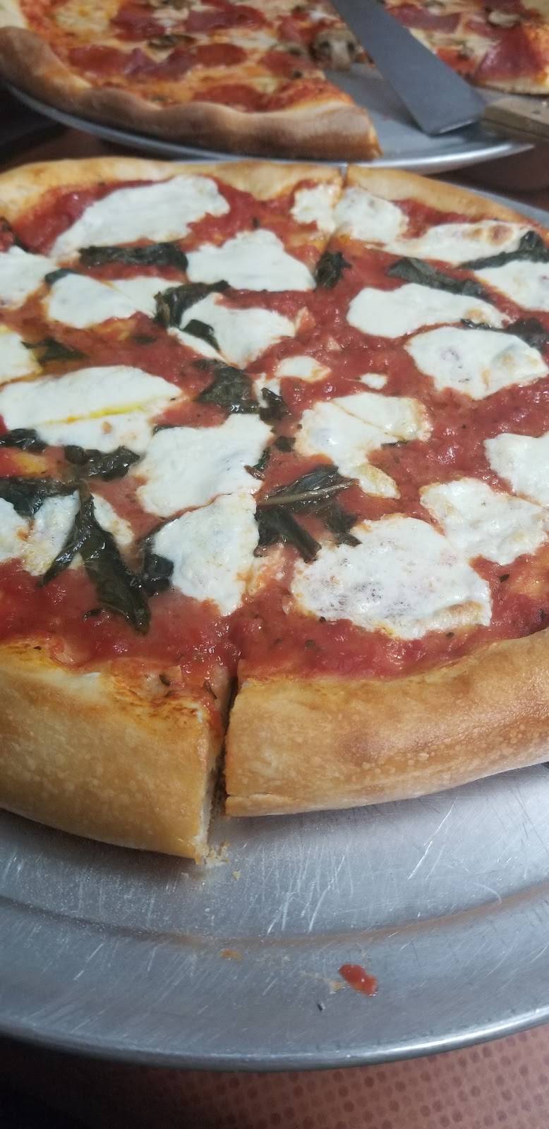 Napolis Pizza | restaurant | 6018 Athens St, Lula, GA 30554, USA | 7706917075 OR +1 770-691-7075