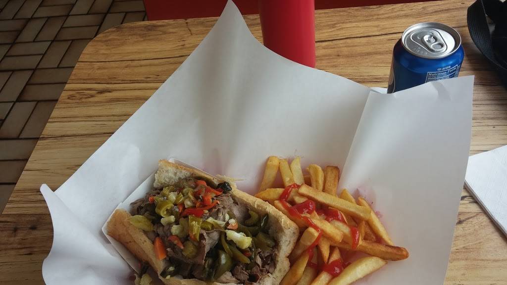 Mangis Fast Foods | restaurant | 3801 N Lincoln Ave, Chicago, IL 60613, USA | 7734770406 OR +1 773-477-0406