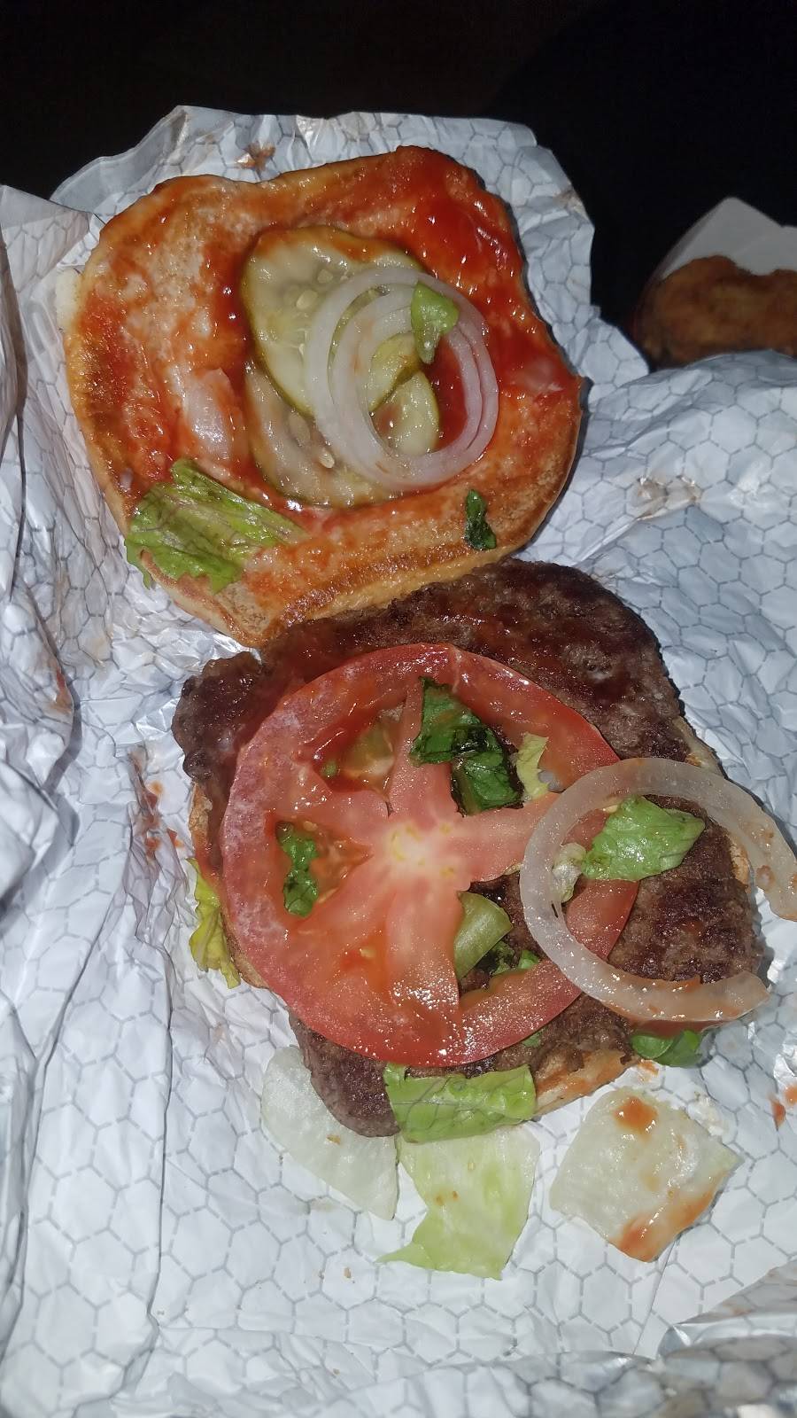 Wendys | restaurant | 1165 Mt Vernon Ave, Marion, OH 43302, USA | 7403895657 OR +1 740-389-5657