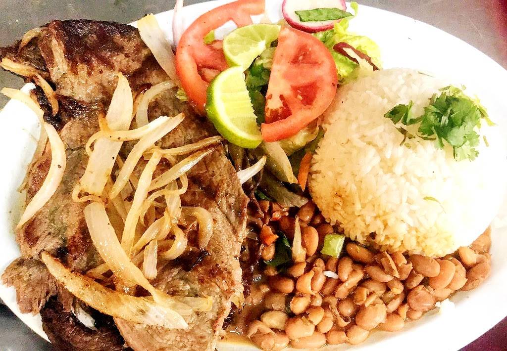 El Ranchito Restaurant & Foodmarket | restaurant | 2671 U.S. Hwy 17-92 N, Haines City, FL 33844, USA | 8634190814 OR +1 863-419-0814