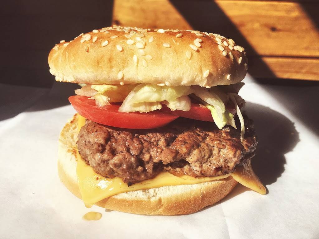 BBQ King | restaurant | 2613 E Main St, Lincolnton, NC 28092, USA | 7047351112 OR +1 704-735-1112