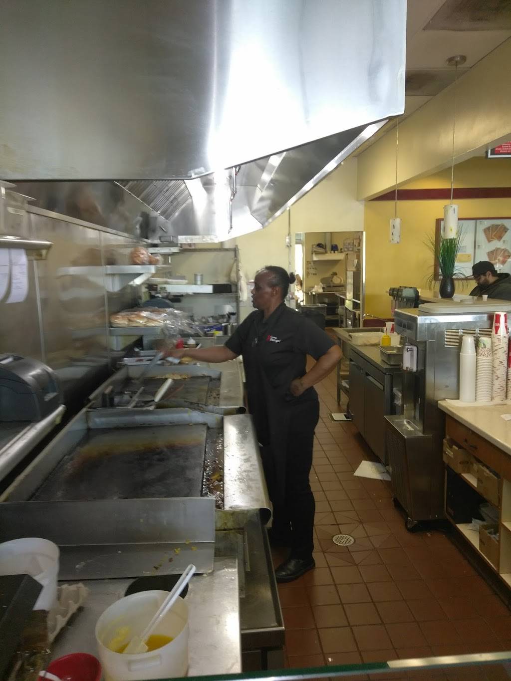 Xtreme Burger | restaurant | 4045 Lone Tree Way #F, Antioch, CA 94531, USA | 9257771502 OR +1 925-777-1502