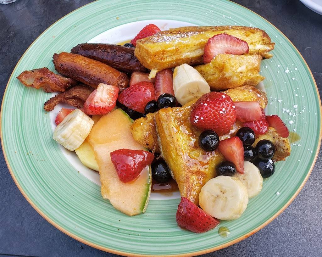 Vivetha Bistro | restaurant | 2485 Queen St E, Toronto, ON M4E 1H9, Canada | 4166865688 OR +1 416-686-5688