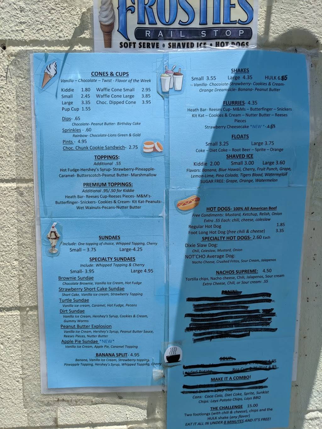 Frosties Rail Stop | restaurant | 301 W Main St, Louisa, VA 23093, USA | 5404183732 OR +1 540-418-3732