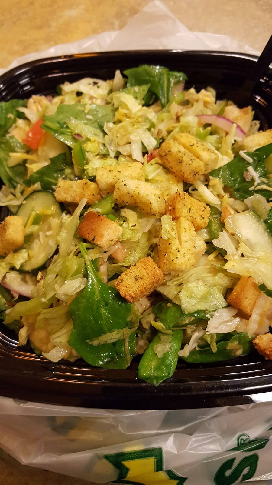 Subway | restaurant | 5282 Detroit Rd Unit 2A, Sheffield, OH 44035, USA | 4409341600 OR +1 440-934-1600