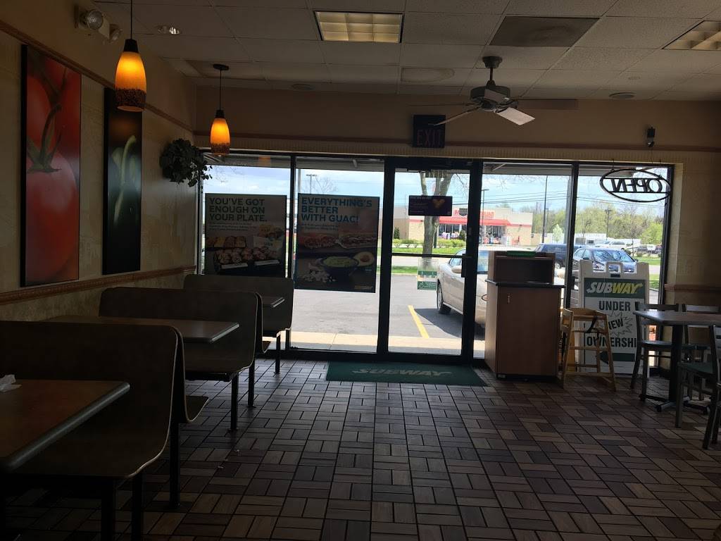 Subway | restaurant | 26678 Telegraph Rd, Flat Rock, MI 48134, USA | 7347822020 OR +1 734-782-2020