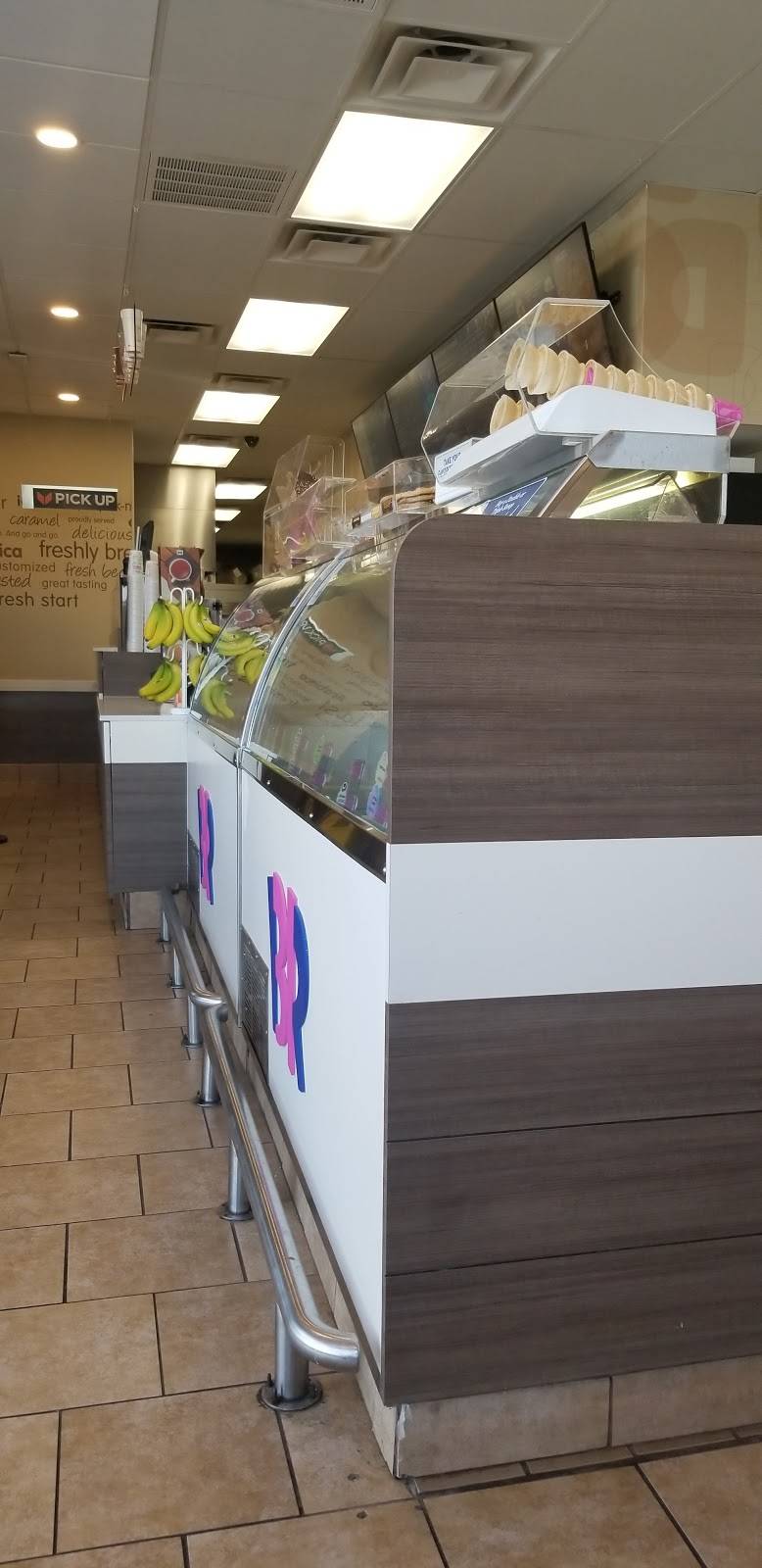 Dunkin | bakery | 200 E Dupont Blvd, Millsboro, DE 19966, USA | 3029347740 OR +1 302-934-7740