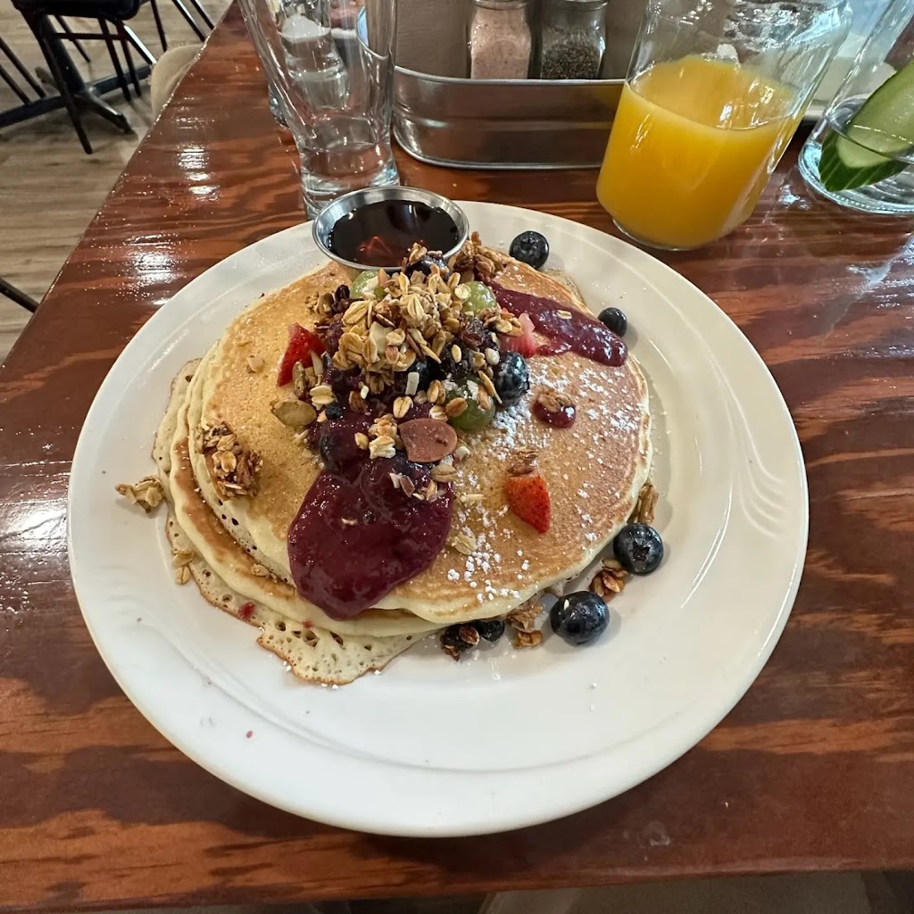 Chila-killer cafe | restaurant | 5979 Commerce Blvd Ste 3, Rohnert Park, CA 94928, USA | 7075951779 OR +1 707-595-1779