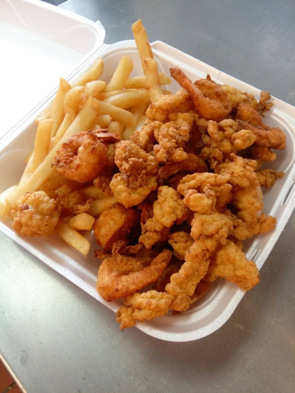 Hook Fish and Chicken | restaurant | 2600 FL-7, Lauderhill, FL 33313, USA | 9545350595 OR +1 954-535-0595