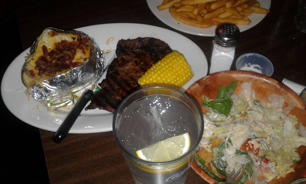 Full House Bar | restaurant | 4272 S Broadway, Englewood, CO 80113, USA | 7204854494 OR +1 720-485-4494