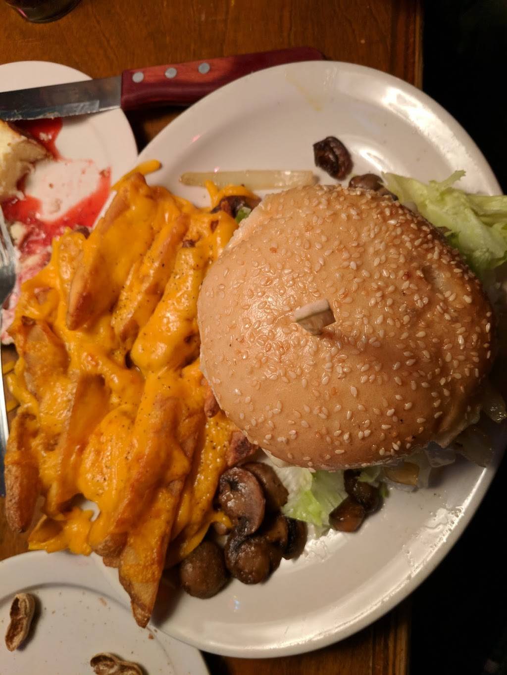 Texas Roadhouse | restaurant | 99 Garfield Ave, Cranston, RI 02920, USA | 4019441900 OR +1 401-944-1900