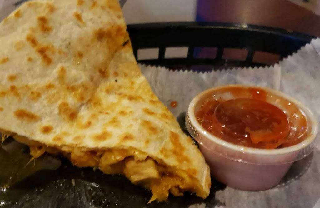 Pirates Den Bar and Grill | restaurant | 3670 Werk Rd #6, Cincinnati, OH 45248, USA | 5133473900 OR +1 513-347-3900