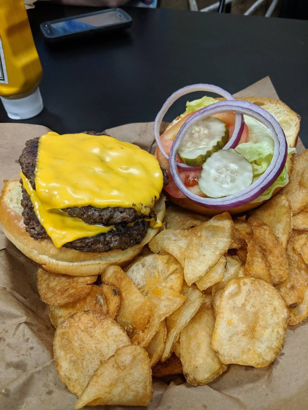 Haydens Stockyard Eatery | restaurant | 4561 Iron Works Pike, Lexington, KY 40511, USA | 8597213527 OR +1 859-721-3527