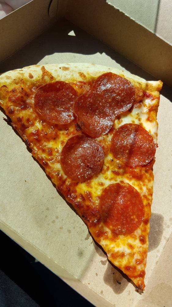 Ameci Pizza & Pasta | meal takeaway | 1941 N Rose Ave, Oxnard, CA 93036, USA | 8059811400 OR +1 805-981-1400