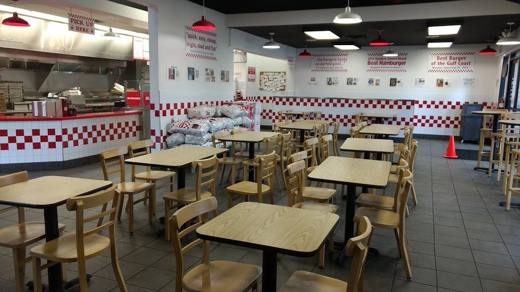 Five Guys | meal takeaway | 487 N Moorpark Rd, Thousand Oaks, CA 91360, USA | 8054960173 OR +1 805-496-0173