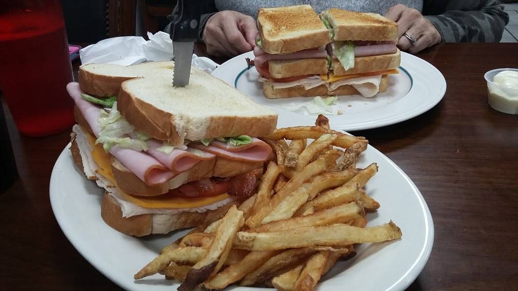 Cochranton Parkside Restaurant | restaurant | 118 N Franklin St, Cochranton, PA 16314, USA | 8146380055 OR +1 814-638-0055