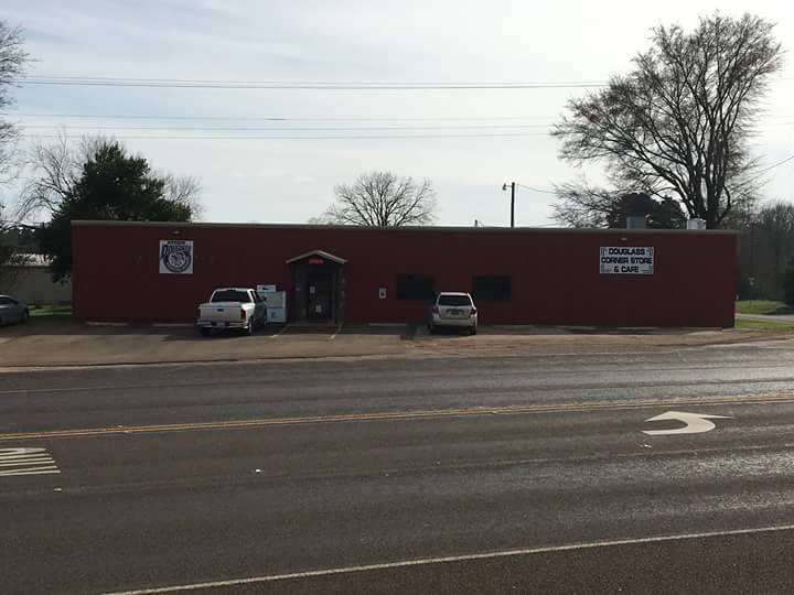 Douglass Corner Cafe | restaurant | 15419 W State Hwy 21, Douglass, TX 75943, USA | 9365590501 OR +1 936-559-0501