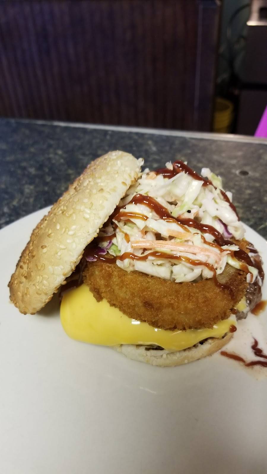 Island Grill | restaurant | 9856 Stringfellow Rd, St James City, FL 33956, USA | 2392825502 OR +1 239-282-5502