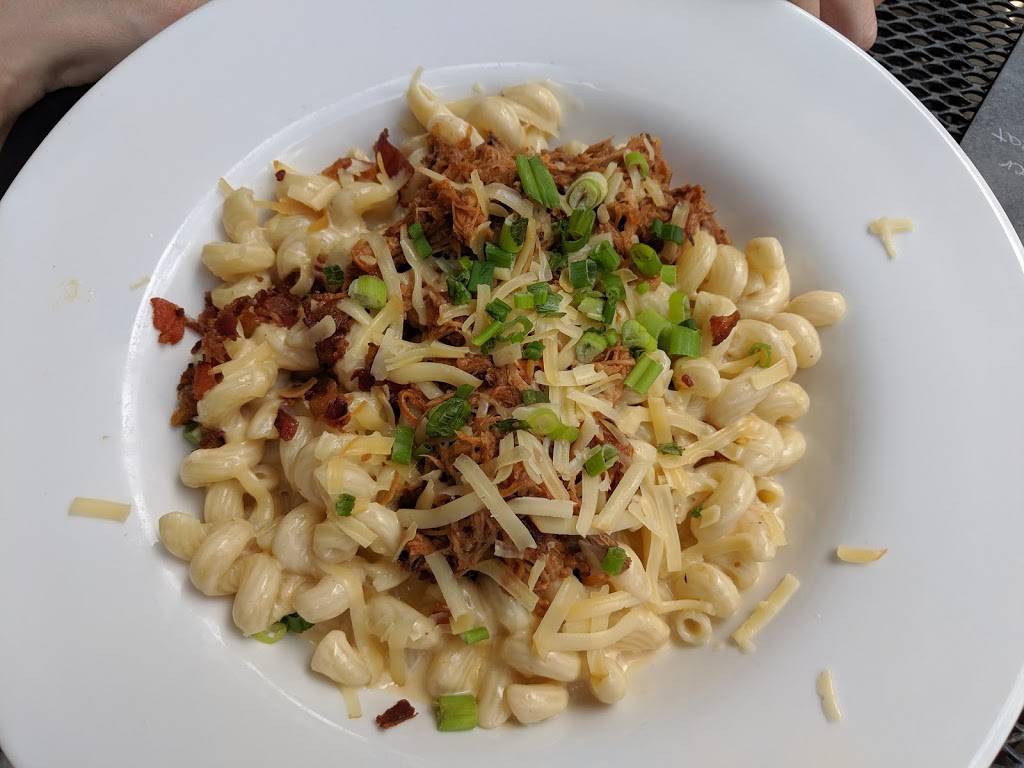 LeadBelly Omaha | restaurant | 3201 Farnam St Suite 6101, Omaha, NE 68131, USA | 4025021713 OR +1 402-502-1713