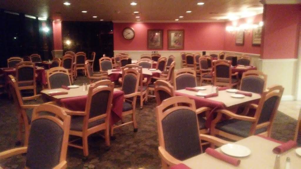 Sandpiper Grille | restaurant | 1702 S Pebble Beach Blvd, Sun City Center, FL 33573, USA | 8136347900 OR +1 813-634-7900