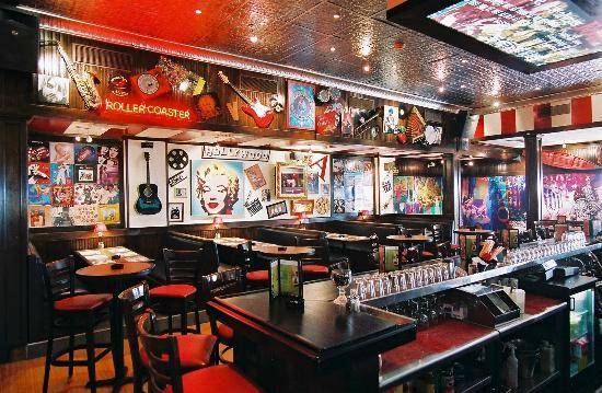 TGI Fridays | restaurant | 6840 Northlake Mall Dr, Charlotte, NC 28269, USA | 7045962869 OR +1 704-596-2869