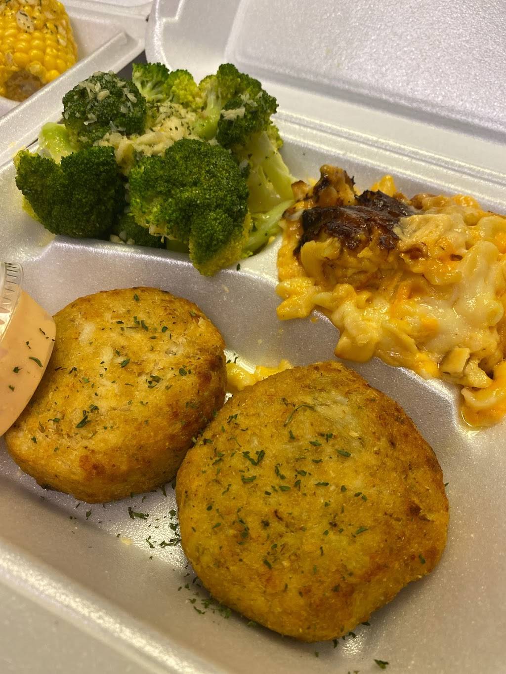 Soul By The Sea | restaurant | 5601 Arch St, Philadelphia, PA 19139, USA | 2674032047 OR +1 267-403-2047