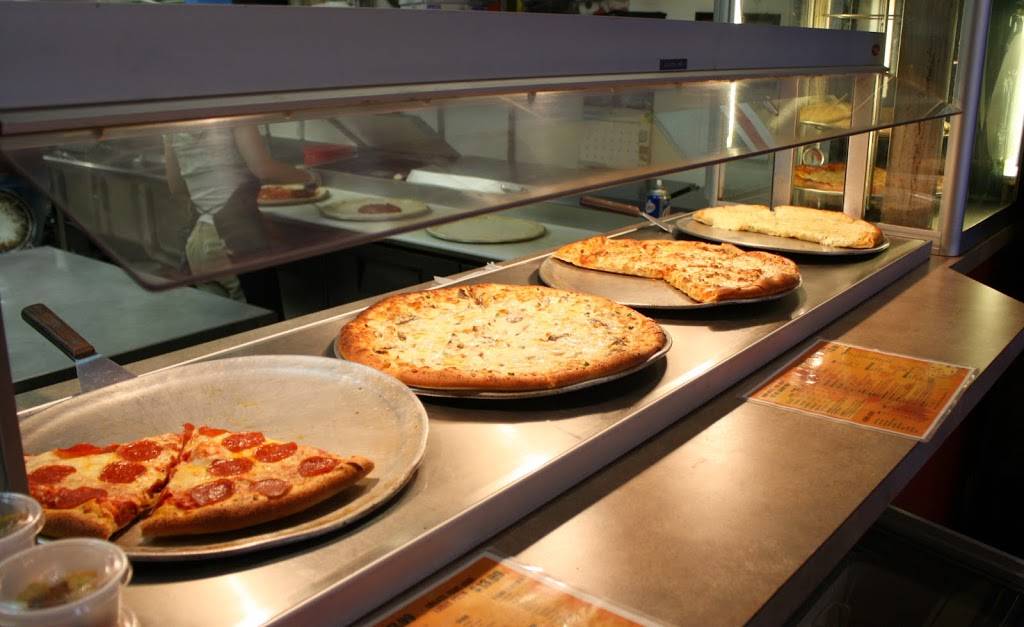 816 Pint & Slice | restaurant | 816 S Calhoun St, Fort Wayne, IN 46802, USA | 2604236600 OR +1 260-423-6600