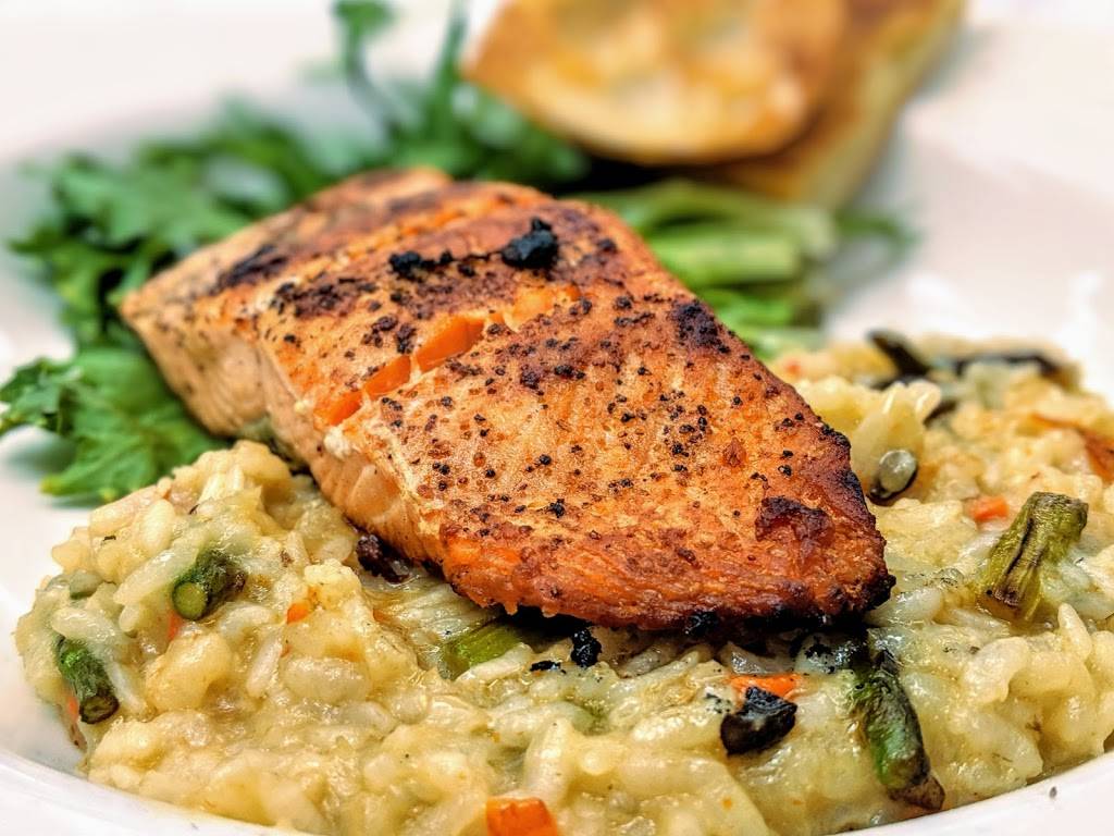 Capers Cafe Le Bar | cafe | 7000 NE Airport Way #2520, Portland, OR 97218, USA | 5032801010 OR +1 503-280-1010