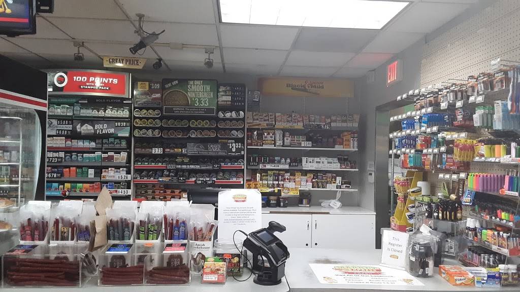 Parkman Market Xpress | restaurant | 16220 Main Market Rd, Parkman, OH 44080, USA | 4405482703 OR +1 440-548-2703