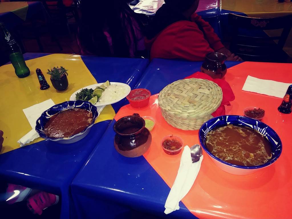 La Plaza Garibaldi | restaurant | 6650 Commerce Blvd # 11B, Rohnert Park, CA 94928, USA | 7075851623 OR +1 707-585-1623