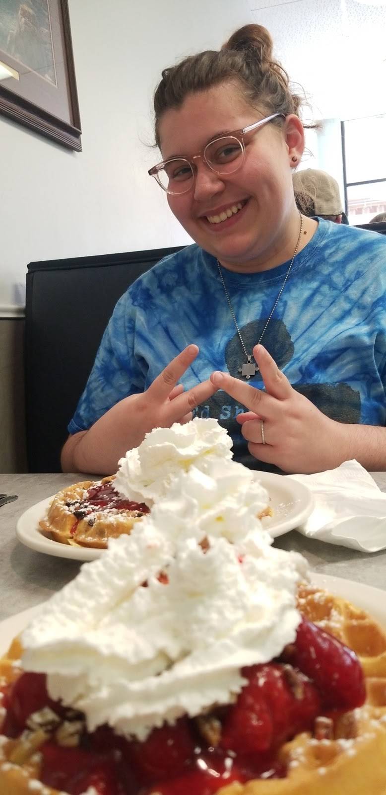 Kristinas Family Cafe | restaurant | 317 Watson St, Ripon, WI 54971, USA | 9207485890 OR +1 920-748-5890