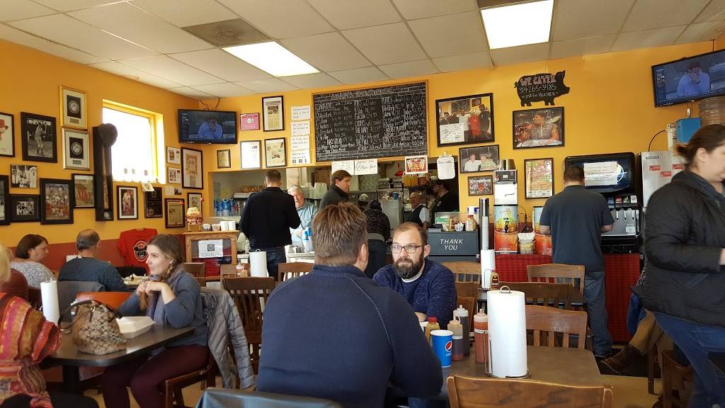 Adams Smokehouse | restaurant | 2819 Watson Rd, St. Louis, MO 63139, USA | 3148759890 OR +1 314-875-9890