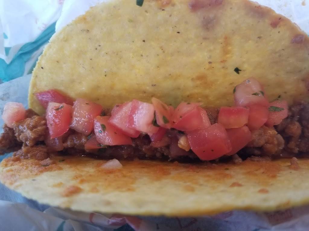 Taco Bell | restaurant | 15109 151st St, Olathe, KS 66062, USA | 9137640014 OR +1 913-764-0014