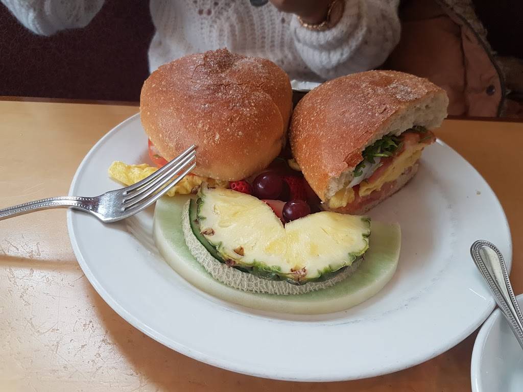 Park Bruges | restaurant | 5801 Bryant St, Pittsburgh, PA 15206, USA | 4126613334 OR +1 412-661-3334