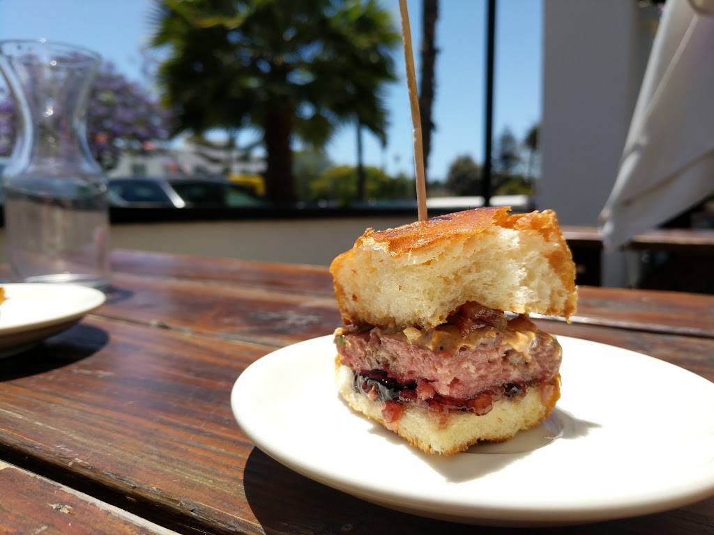 Eat This Shoot That! | restaurant | 200 Stearns Wharf, Santa Barbara, CA 93101, USA | 8056996719 OR +1 805-699-6719