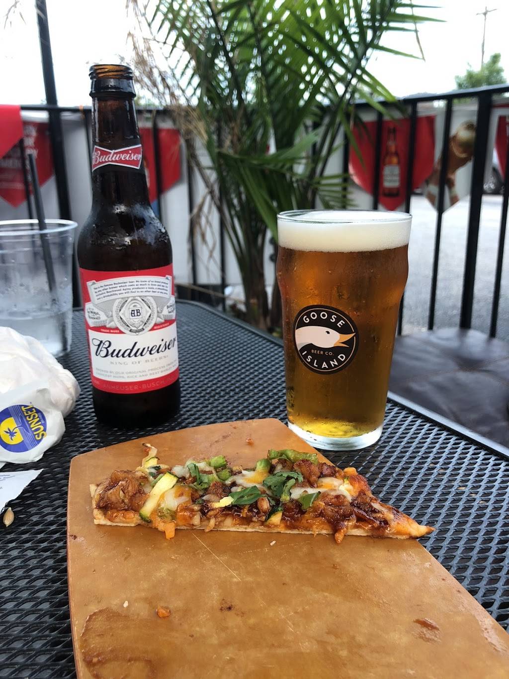 Unplugged Restaurant & Sports Bar | restaurant | 11305 Georgia Ave, Wheaton, MD 20902, USA | 2408332859 OR +1 240-833-2859