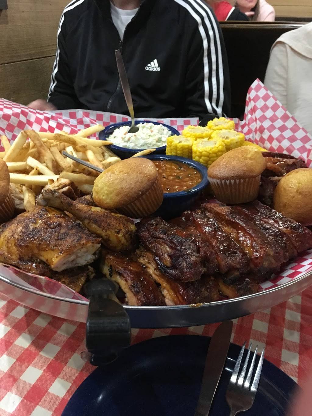 Ahn point international resturant reccomendations | restaurant | 217 S Craig Pl, Lombard, IL 60148, USA | 6308772805 OR +1 630-877-2805