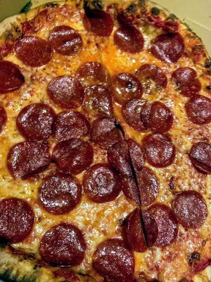 Mustang Pizza | restaurant | 111 Lenox St, Norwood, MA 02062, USA | 7812695526 OR +1 781-269-5526