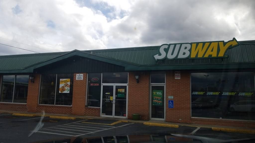 Subway | restaurant | 1500 W Main St, Waynesboro, VA 22980, USA | 5409438020 OR +1 540-943-8020