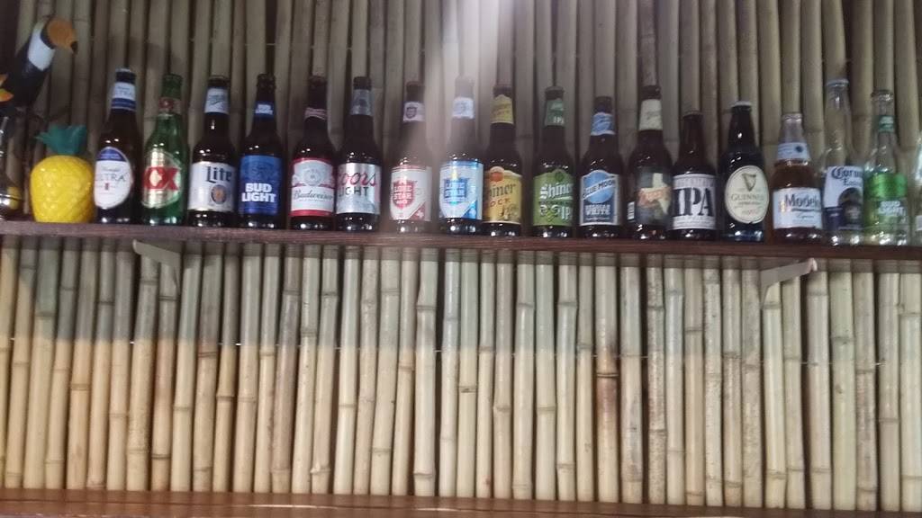 Coconut Cove Bar & Grill | restaurant | 11409 PR 37, Lakehills, TX 78063, USA | 8307514001 OR +1 830-751-4001