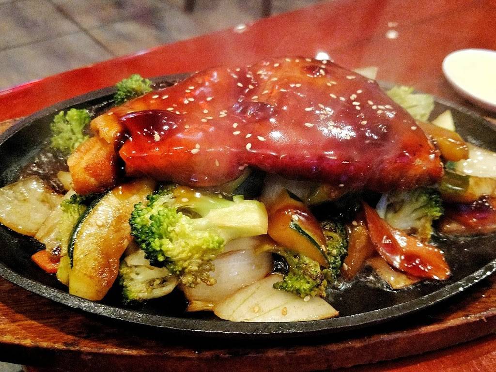 Golden Taipei | restaurant | 8511 Davis Lake Pkwy, Charlotte, NC 28269, USA | 7044948688 OR +1 704-494-8688