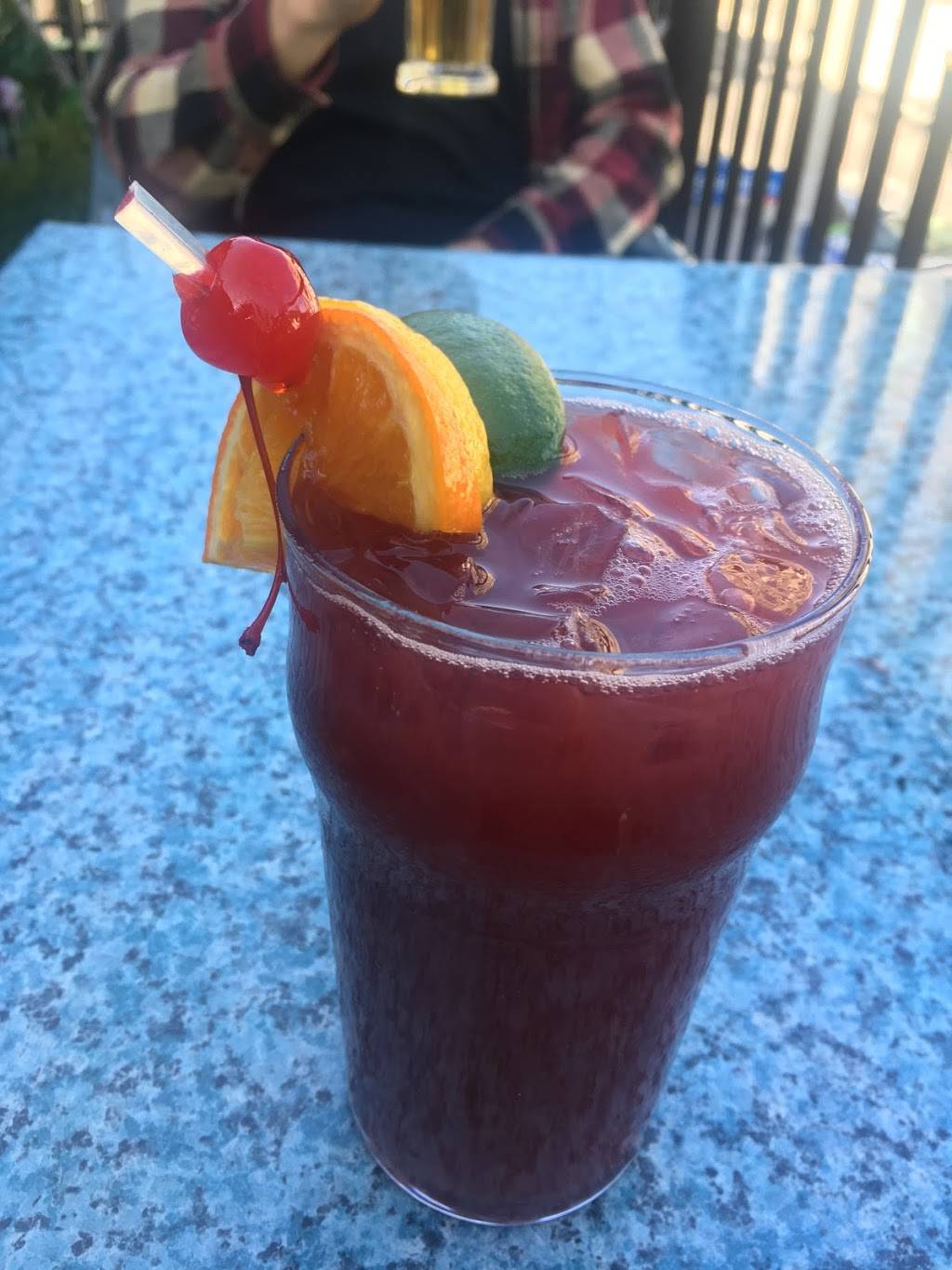 Whispers Pub & Eatery | restaurant | 249 Richmond Rd, Ottawa, ON K1Z 6X1, Canada | 6137229603 OR +1 613-722-9603