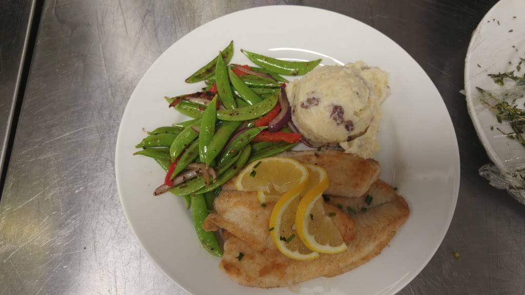 Left Field Tavern | restaurant | 12 W Park Pl, Oxford, OH 45056, USA | 5135230015 OR +1 513-523-0015