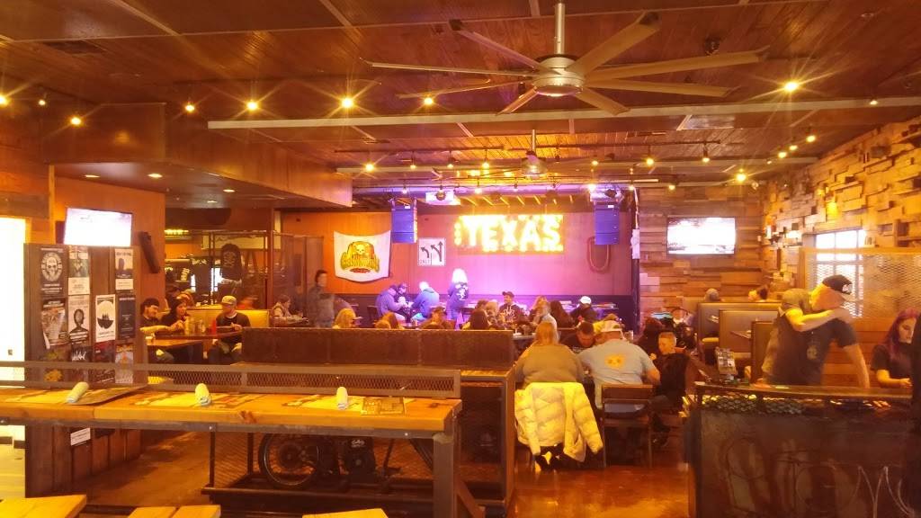 Gas Monkey Bar N Grill | restaurant | 10261 Technology Blvd E, Dallas, TX 75220, USA | 2143501904 OR +1 214-350-1904