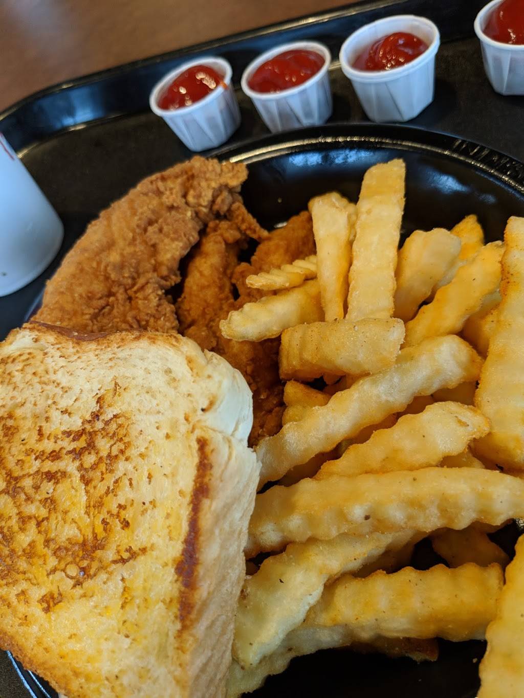 Zaxbys Chicken Fingers & Buffalo Wings | restaurant | 2228 Gallatin Pike N, Madison, TN 37115, USA | 6154486817 OR +1 615-448-6817